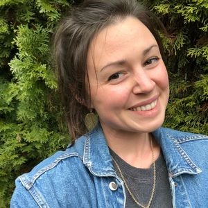 Meet your Posher, Stefanie